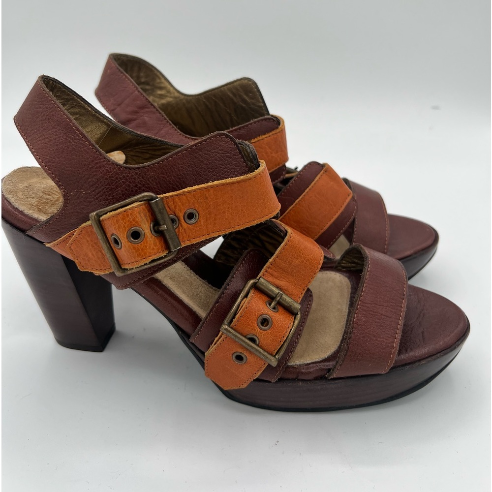 Fluevog Summertimes Aquarius retro platform leather sandals oxblood orange Sz 9